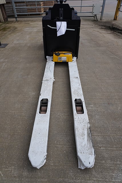 TCM LO20N2 Order Picker 19232