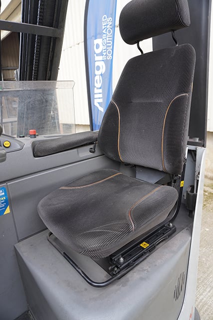 Nissan UHS141DTFVXF906 Reach Truck 6464