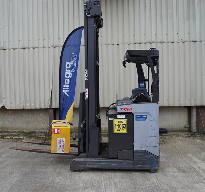 TCM UND140DTFVRE795 Reach Truck