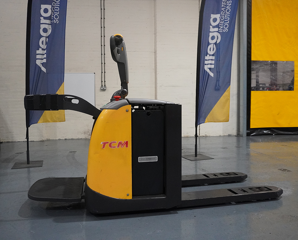 TCM PLP/200P Ride on PPT TCM PLP/200P Ride on PPT