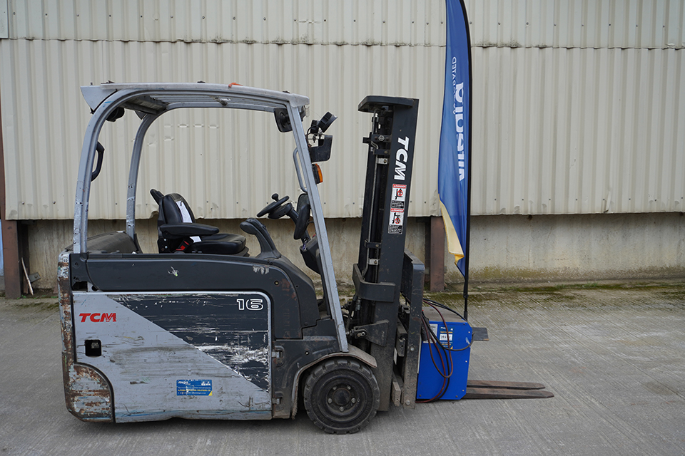 2018 TCM AG2N1L16Q Electric Counterbalance 2018 TCM AG2N1L16Q Electric Counterbalance